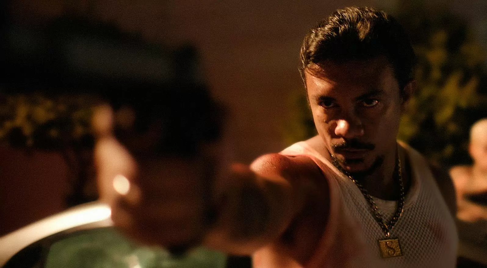 “Cinco Tipos de Medo” atira álcool para a fogueira do cinema de ação latino-americano