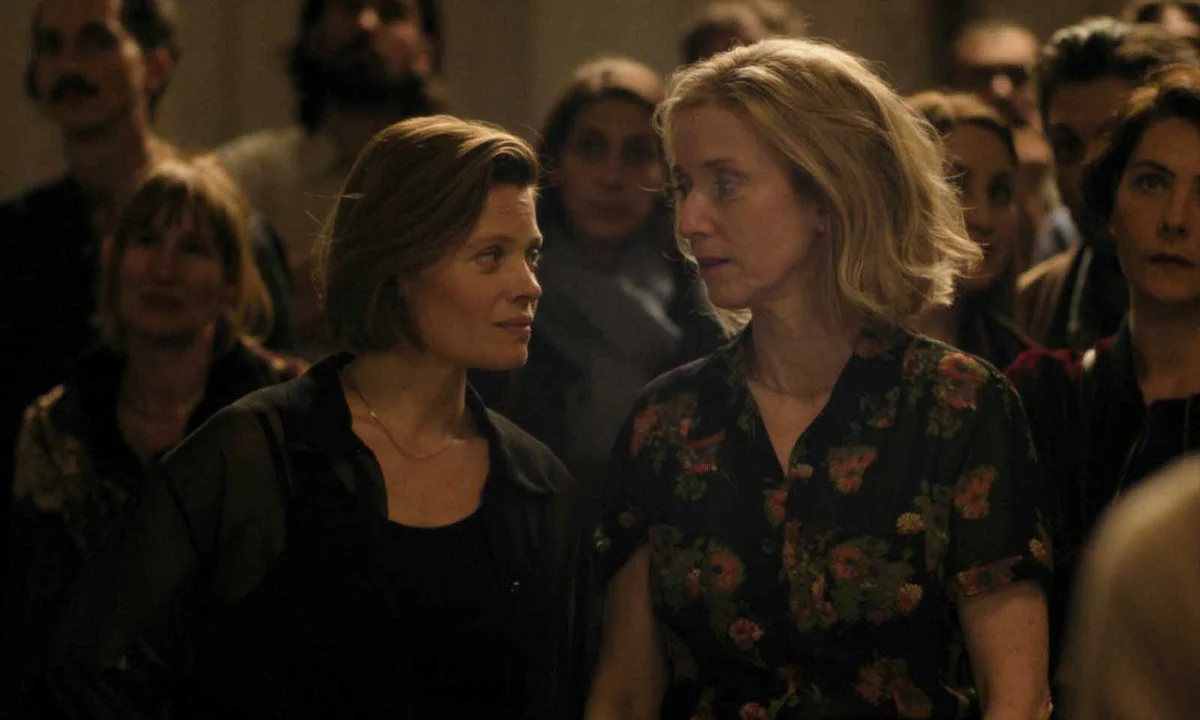 La Vie d’une Femme: Léa Drucker brilha entre o controlo emocional e o desejo reprimido