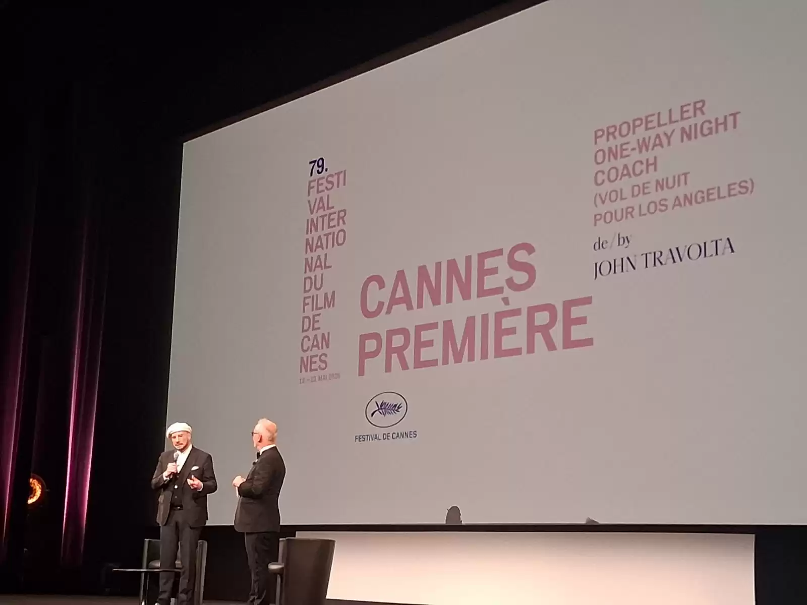 John Travolta recebe Palma de Ouro honorária em Cannes