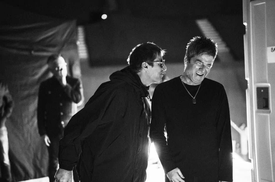 Documentário sobre os Oasis nos cinemas e na Disney+