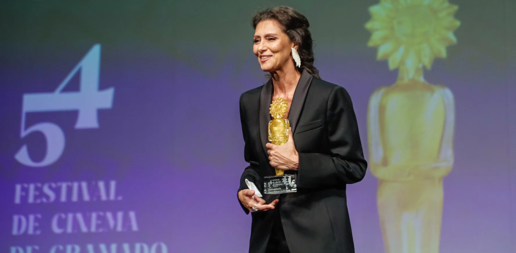 Maria Fernanda Cândido prepara “Objetos Perdidos” com Luiz Fernando Carvalho após a homenagem em Gramado