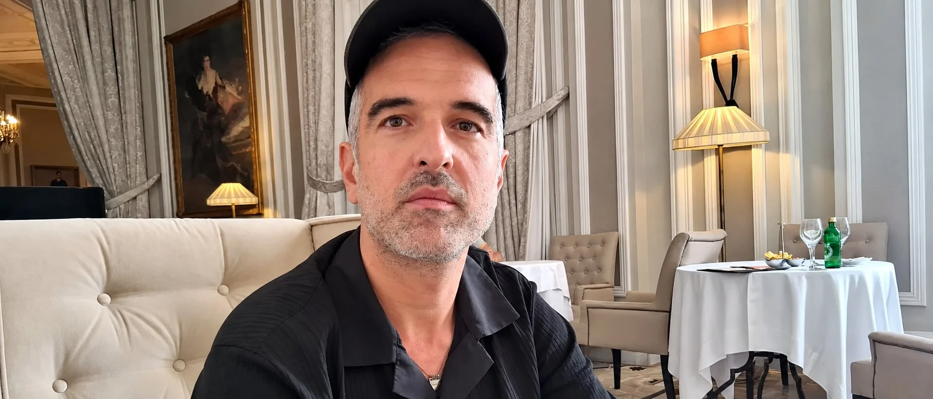 Mikel Gurrea refina o “heist movie” à moda de Barcelona