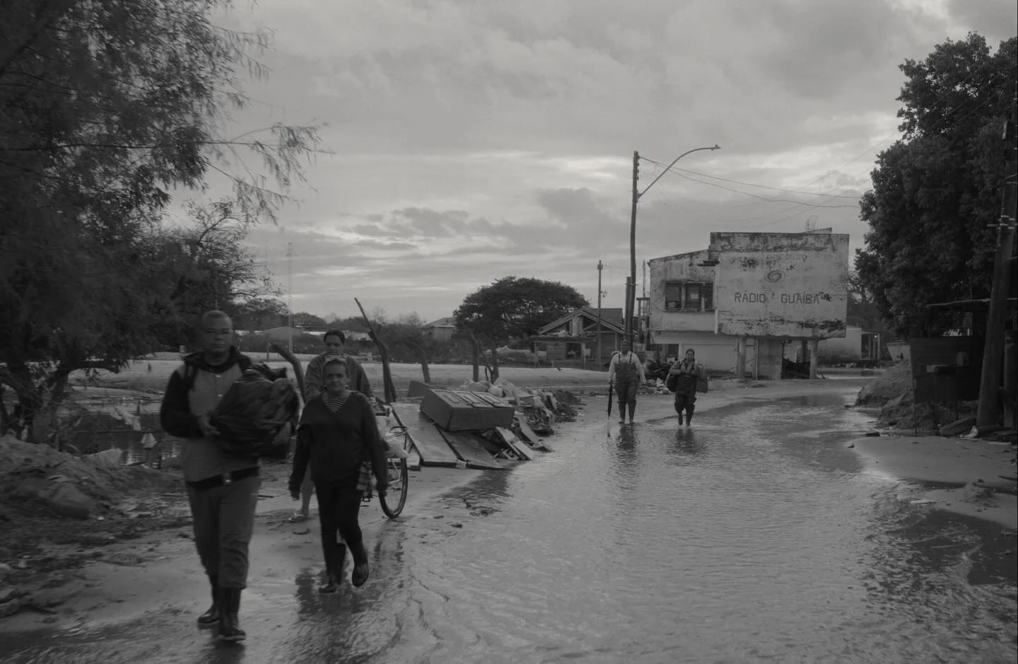 “Rua do pescador nº 6”, o impactante filme de Bárbara Paz